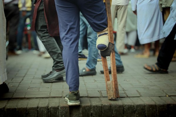 La tenue emblématique d'hisoka : un style à adopter !